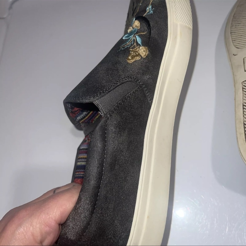 Southern Fried Chics Embroidered Boho Western Slip-On Sneakers Size 8 - Picture 4 of 7